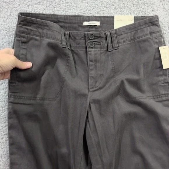 NWT - Maurices slate cropped chino pant - Size 8 - Picture 5 of 8